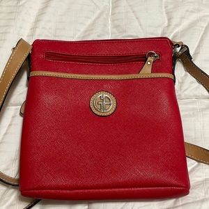 Red Giani Bernini crossbody purse